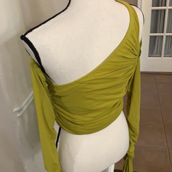 Shein Chartreuse/olive green ruched top Size L - Picture 11 of 17